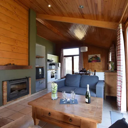 Ferienhaus Charming Holiday In Near Lake *